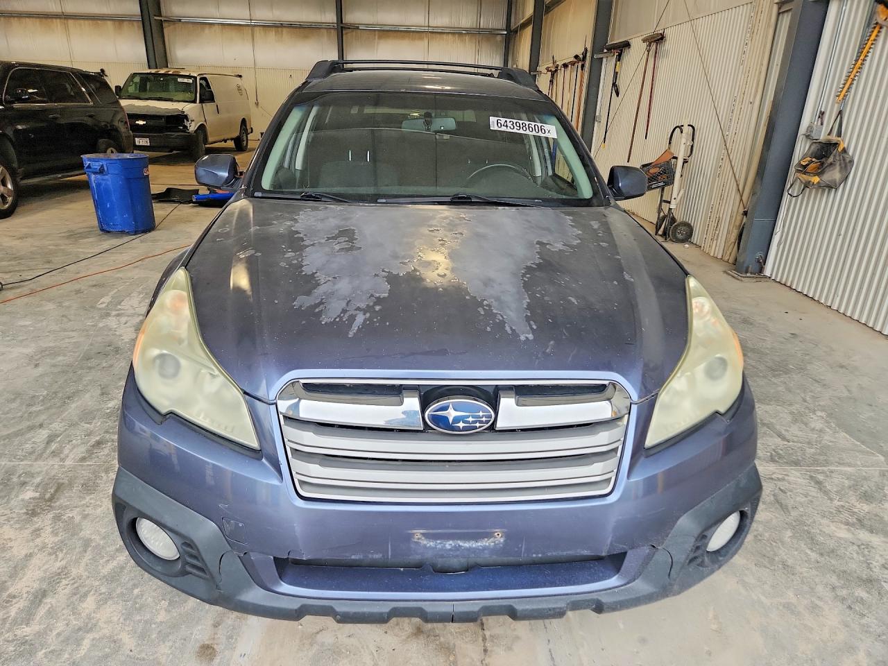 2014 Subaru Outback 2.5i Premium Blue vin: 4S4BRCCCXE3266777