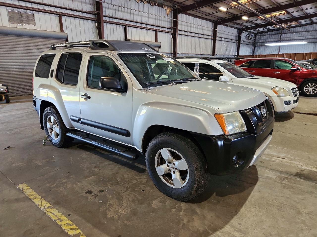 2006 Nissan Xterra X Серебряный vin: 5N1AN08W86C505446