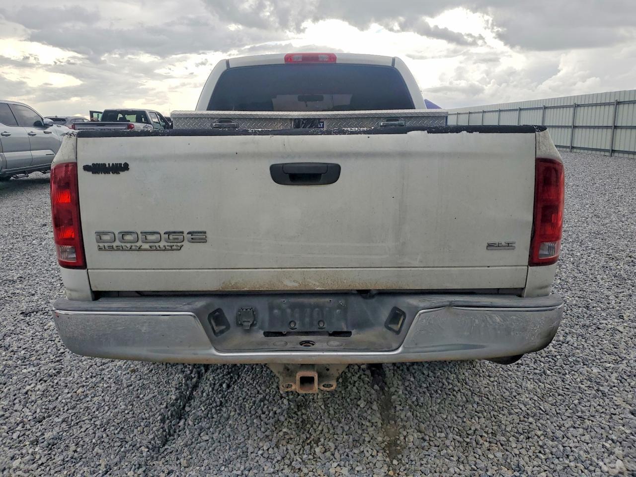 2003 Dodge Ram 3500 St White vin: 3D7LA38C13G859081