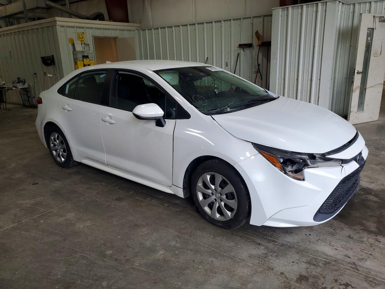 2024 Toyota Corolla Le White vin: 5YFB4MDEXRP181671