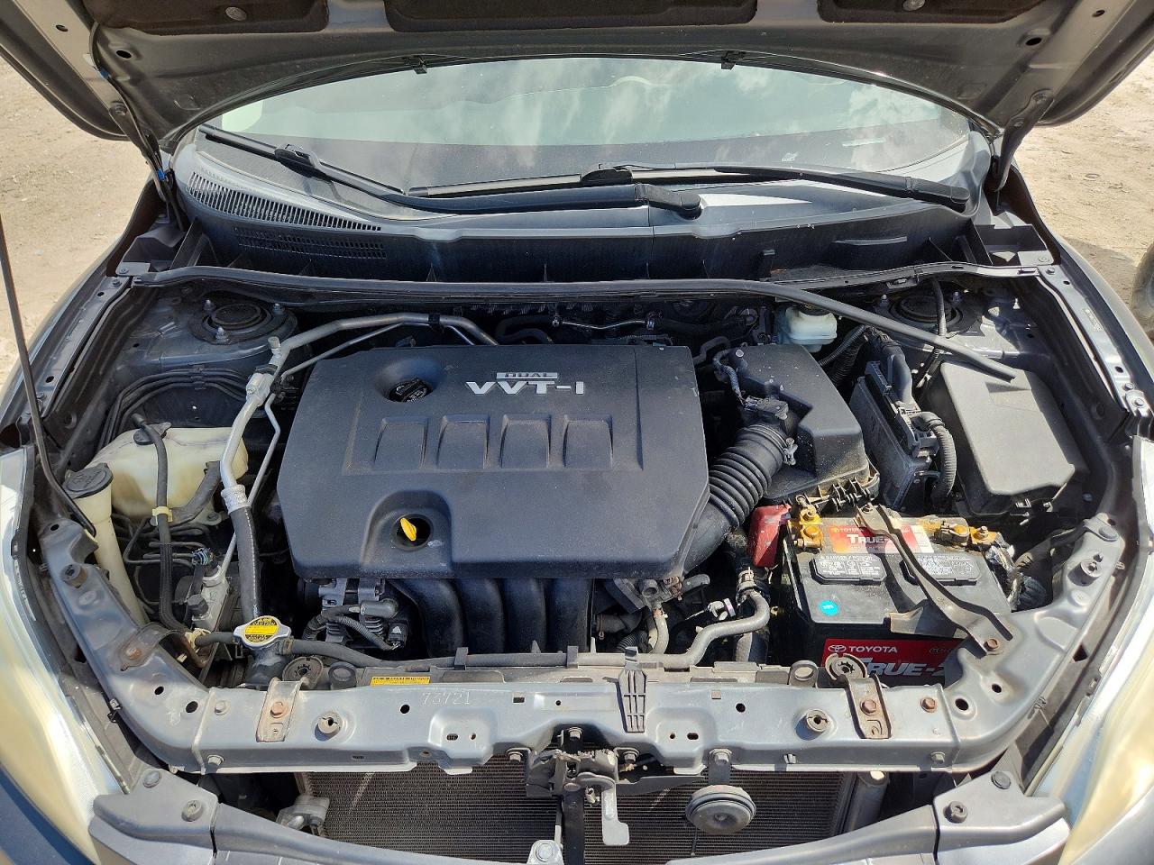 2009 Toyota Matrix Base Gray vin: 2T1KU40E99C165452