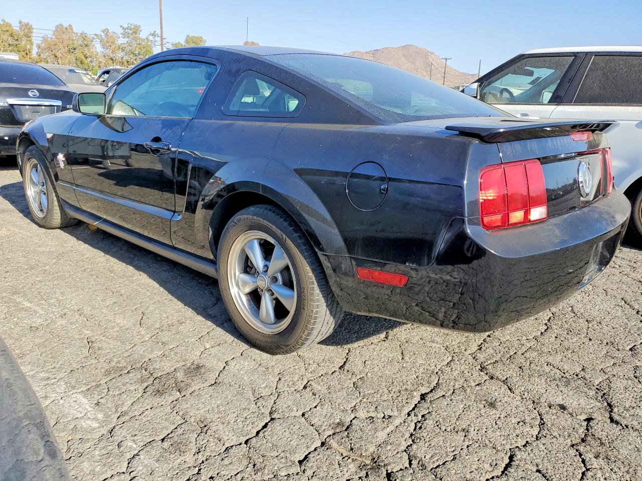 2008 Ford Mustang Black vin: 1ZVHT80N485148670