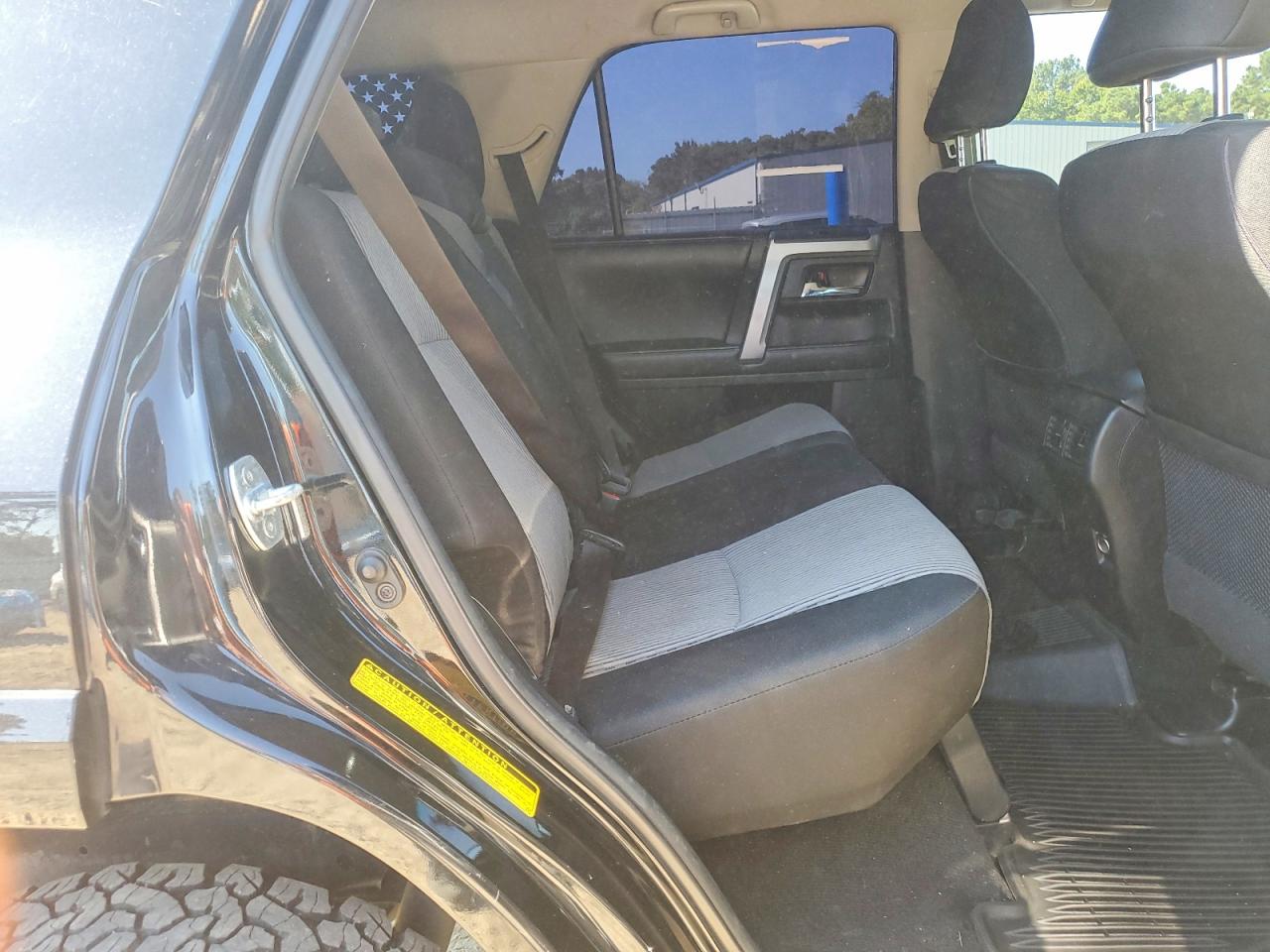 2015 Toyota 4runner Sr5 Black vin: JTEBU5JRXF5227954