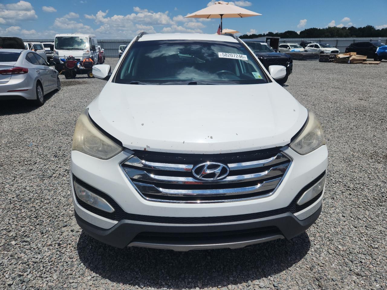 2014 Hyundai Santa Fe Sport 2.0t White vin: 5XYZU3LA8EG160677