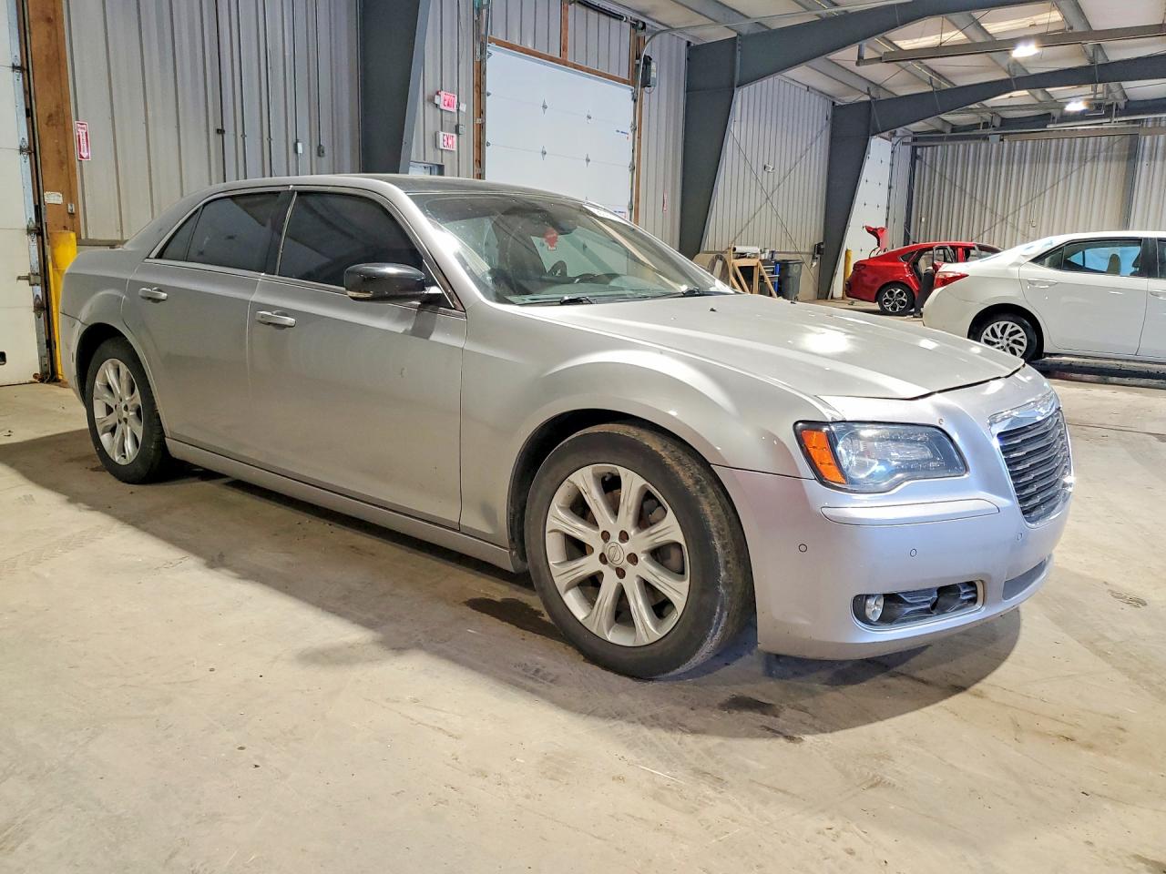 2013 Chrysler 300 S Silver vin: 2C3CCAGT5DH590308