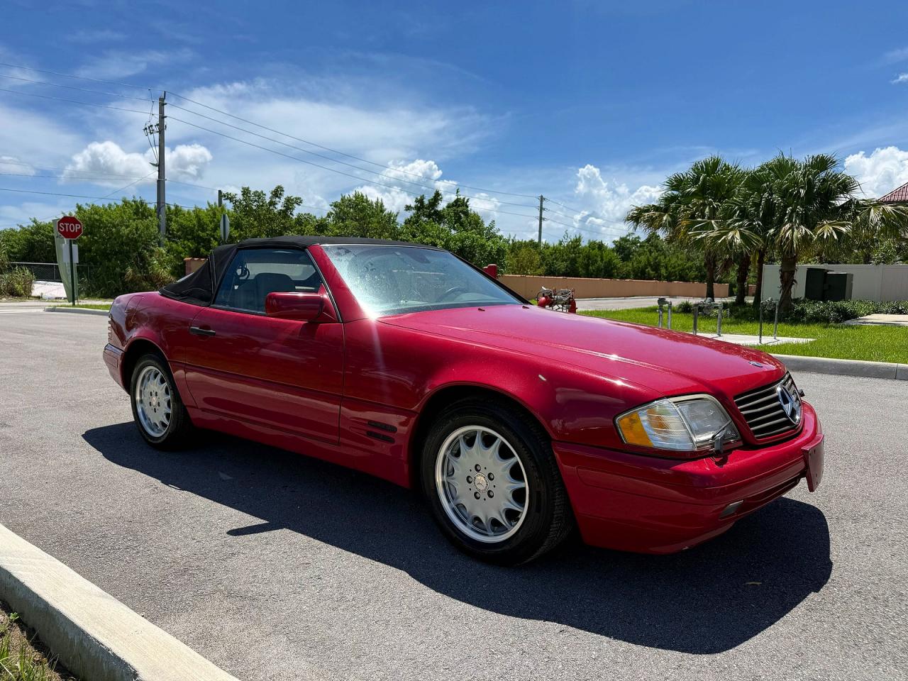 1997 Mercedes-benz Sl 500 Red vin: WDBFA67F5VF144926