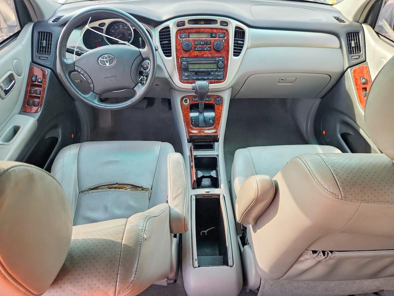 2005 Toyota Highlander Limited Серебряный vin: JTEEP21A050111400