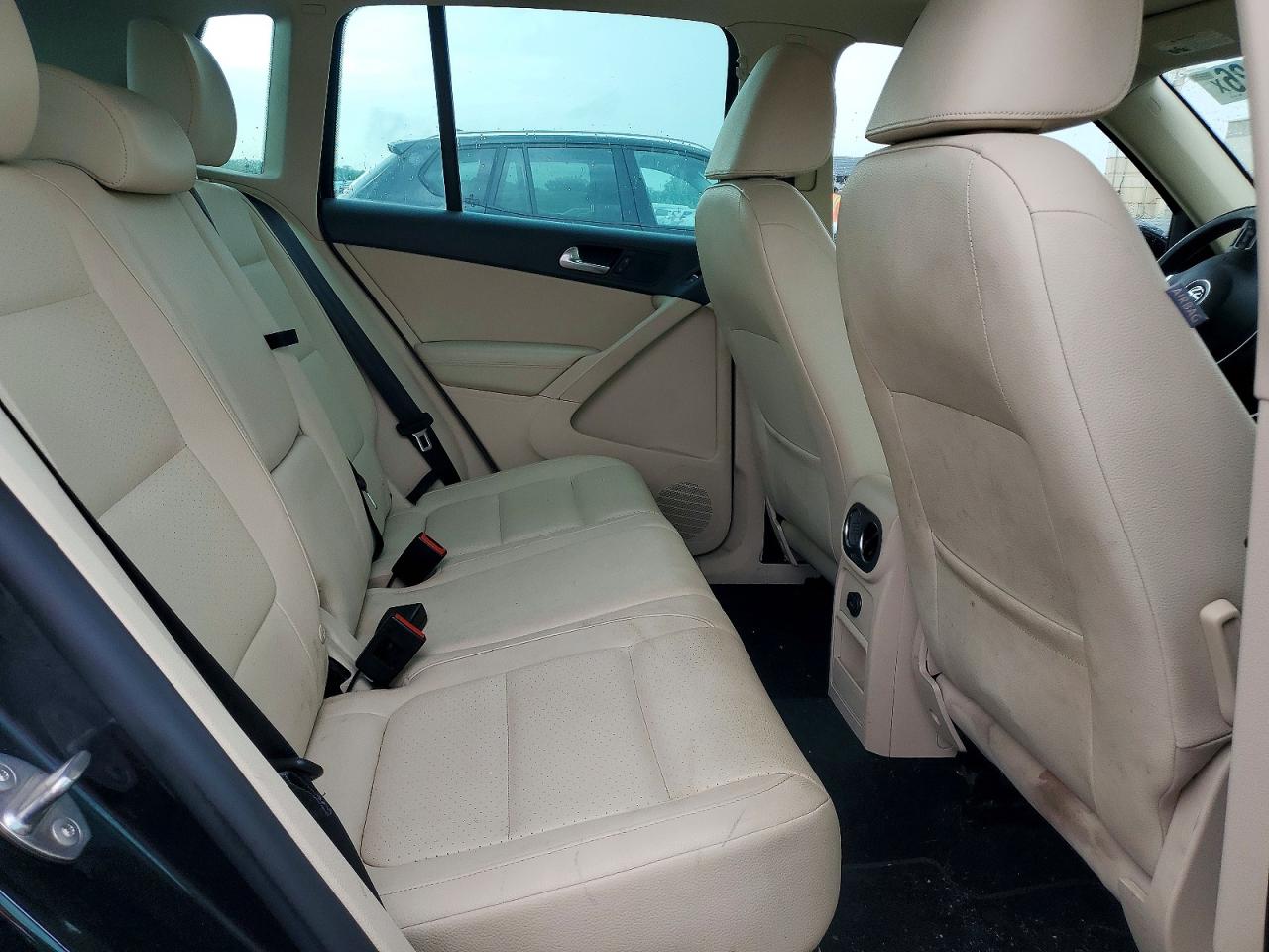 2013 Volkswagen Tiguan S Black vin: WVGBV7AX7DW501173