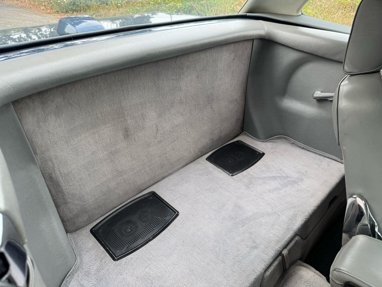 1987 Mercedes-benz 560 Sl Blue vin: WDBBA48D3HA057267