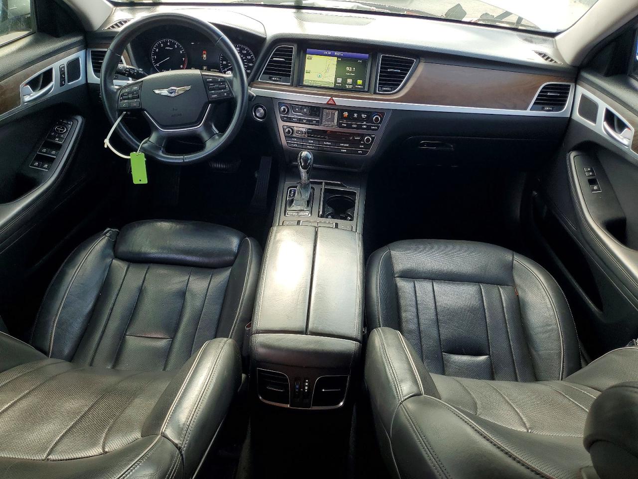 2015 Hyundai Genesis 5.0l Серебряный vin: KMHGN4JF3FU019553