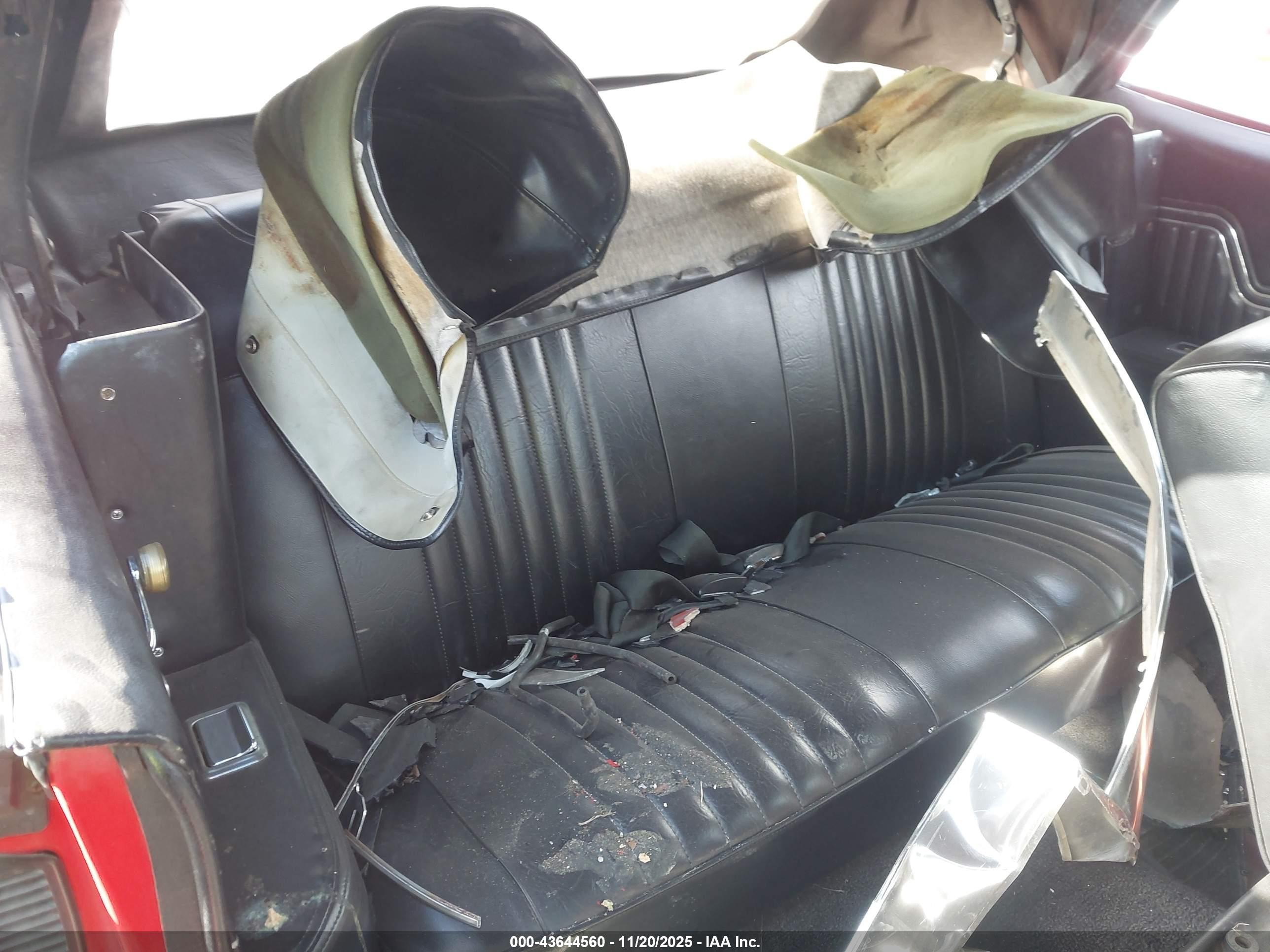 1971 Chevrolet Malibu   Красный vin: 136671B198327    