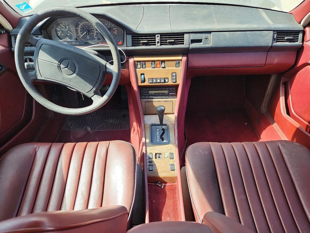 1989 Mercedes-benz 300 E Gray vin: WDBEA30D6KA878020