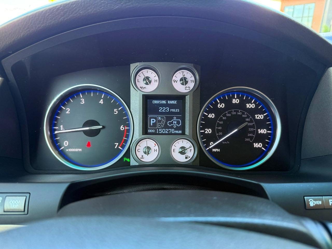 2011 Lexus Lx 570 Черный vin: JTJHY7AX5B4083143