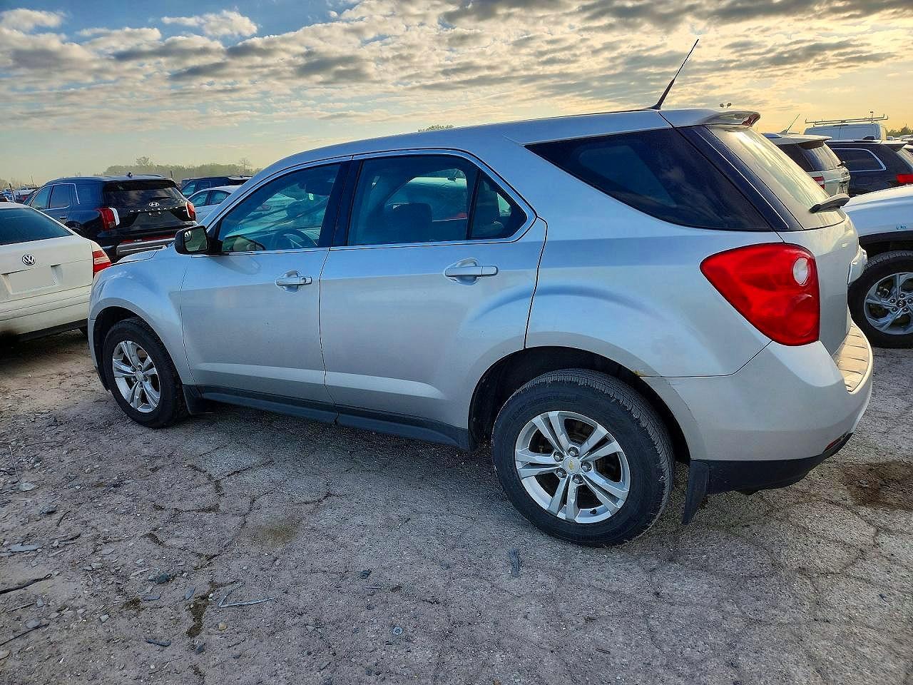 2012 Chevrolet Equinox Ls Gray vin: 2GNALBEK9C1135513