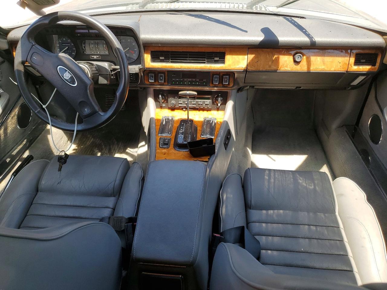 1989 Jaguar Xjs Gray vin: SAJNA5844KC155676