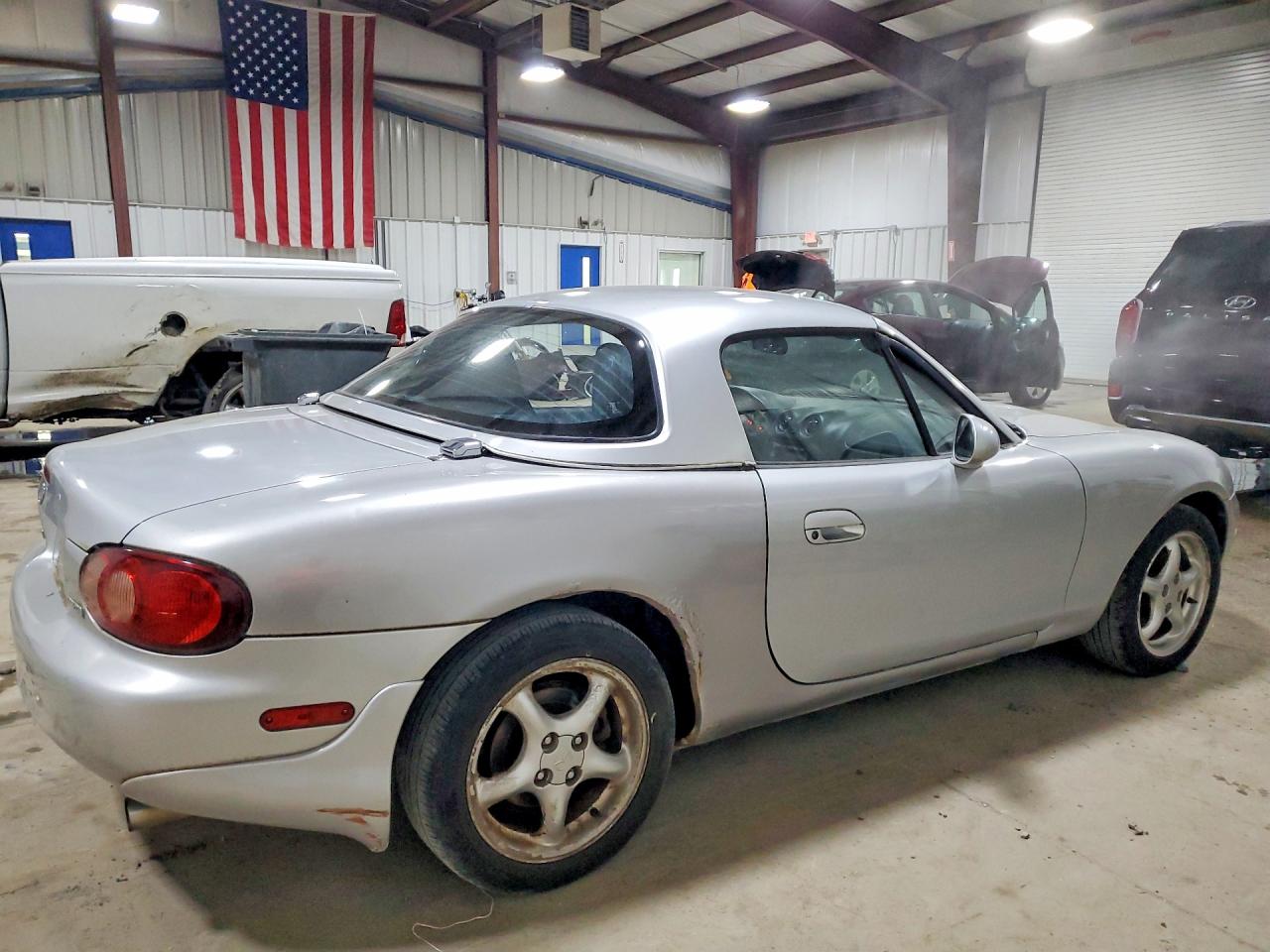 2001 Mazda Mx-5 Miata Base Silver vin: JM1NB353110218616