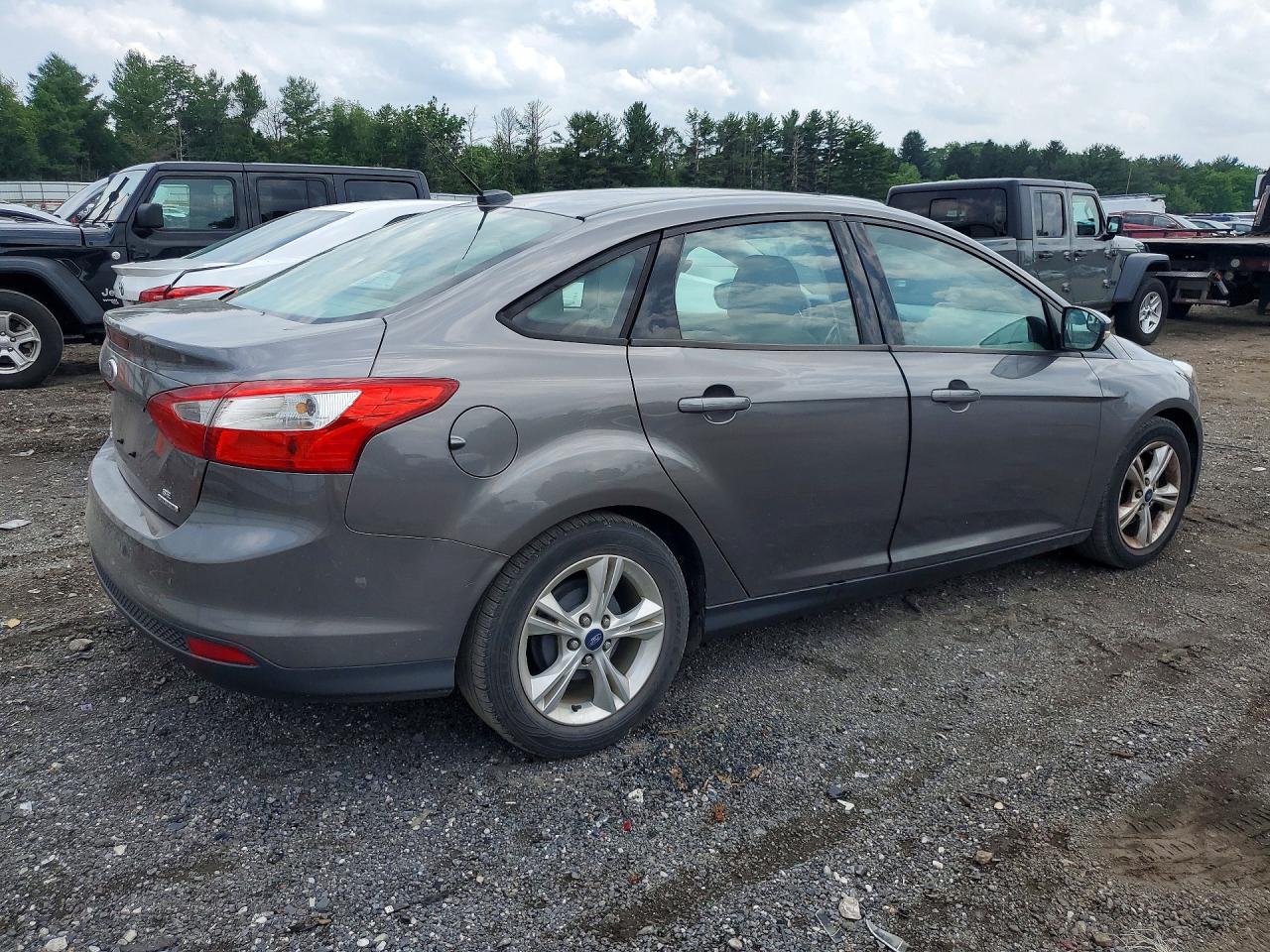 2014 Ford Focus Se Gray vin: 1FADP3F27EL107176