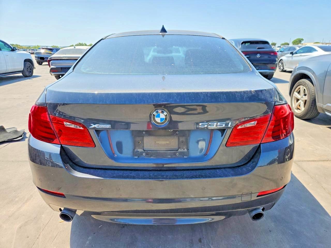 2013 Bmw 535 Xi Gray vin: WBAFU7C55DDU72575