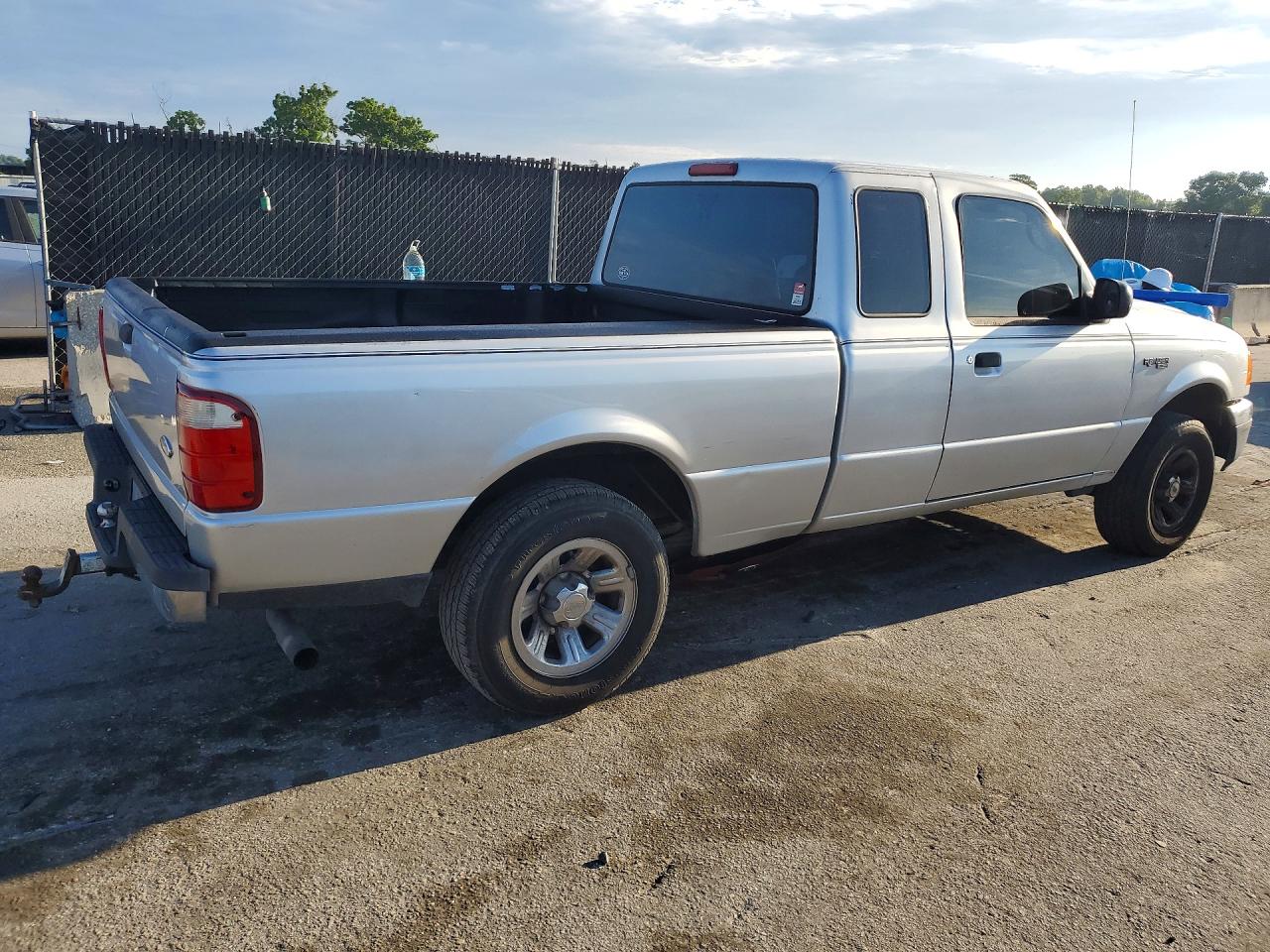 2004 Ford Ranger Super Cab Silver vin: 1FTYR14U04PA46985