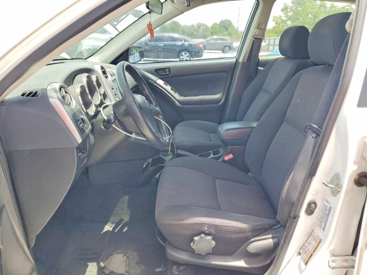 2004 Pontiac Vibe White vin: 5Y2SL62814Z461201