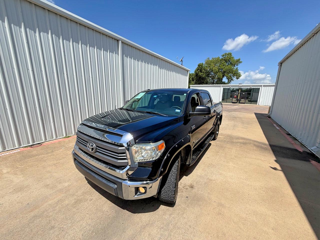 2014 Toyota Tundra Crewmax Sr5 Black vin: 5TFDW5F15EX407145