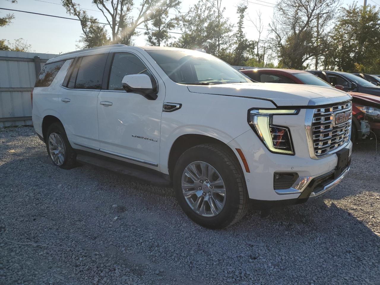 2025 Gmc Yukon Denali Белый vin: 1GKS2DRL7SR289324
