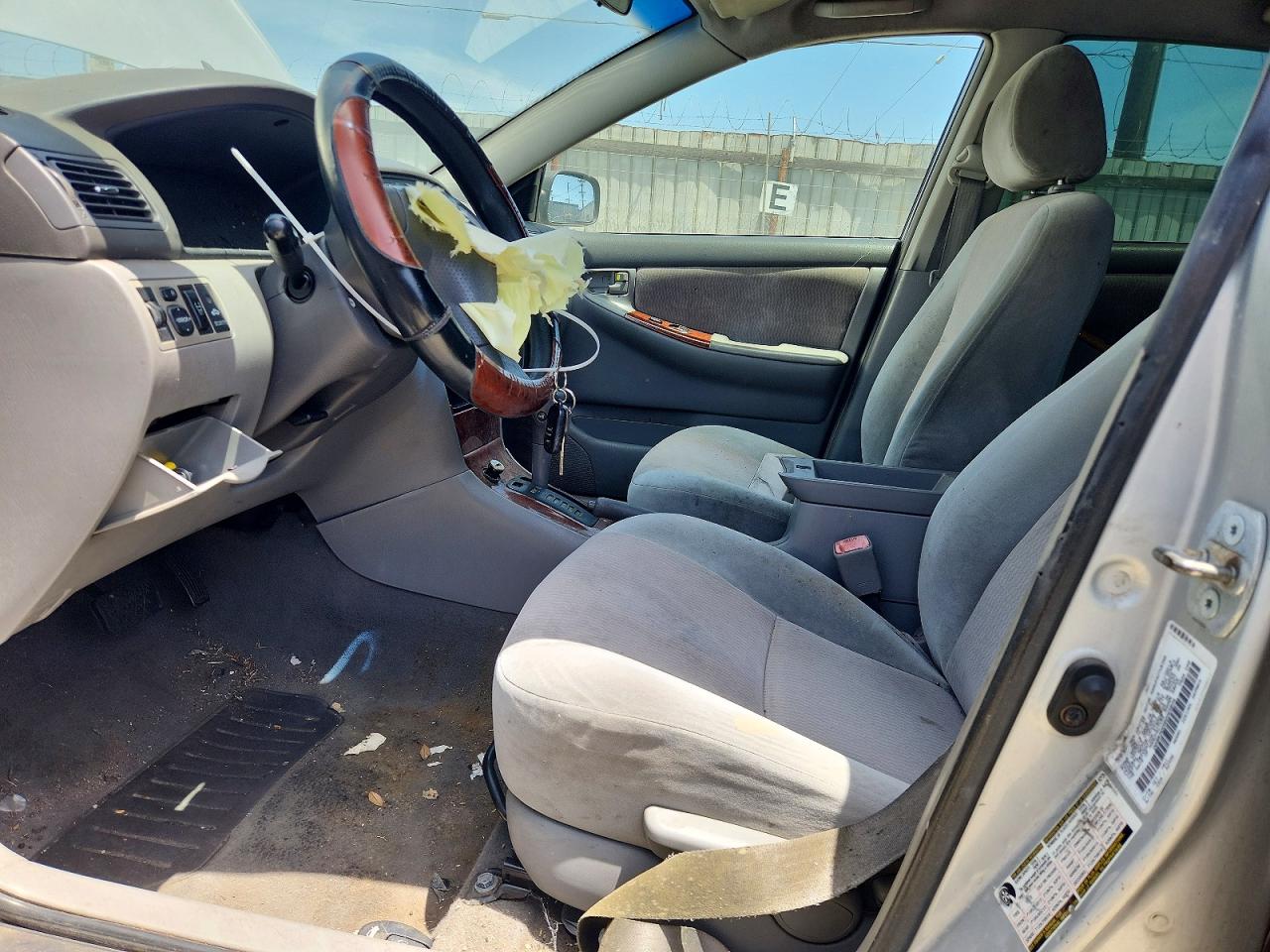 2008 Toyota Corolla Le Silver vin: 1NXBR32E68Z025834