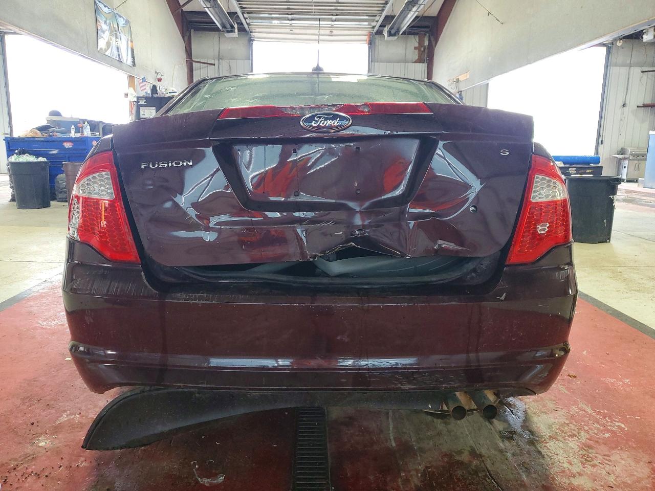 2012 Ford Fusion S Maroon vin: 3FAHP0GA2CR347708