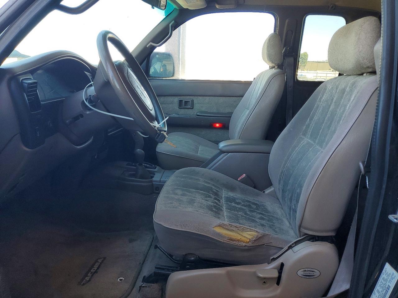 2000 Toyota Tacoma Xtracab Зеленый vin: 5TEWN72N1YZ691371