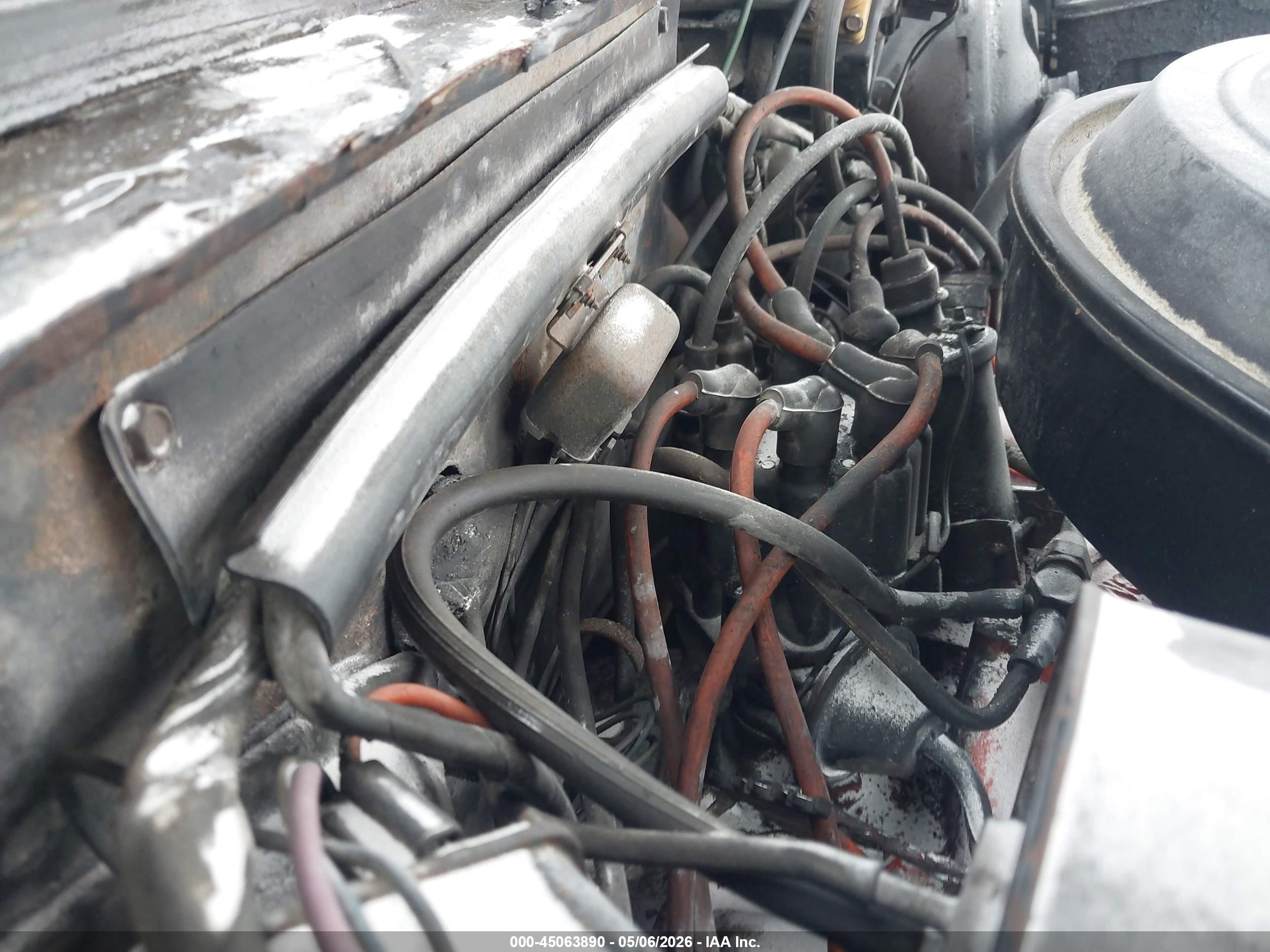 1970 Chevrolet Monte Carlo   Белый vin: 138570B101433    