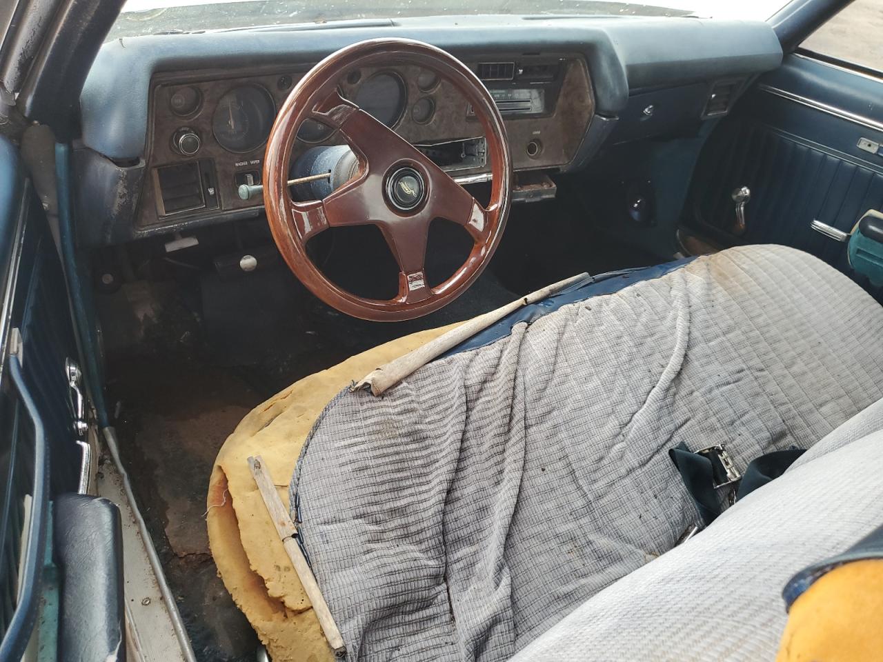 1970 Chevrolet Montecarlo Серый vin: 138570B105901