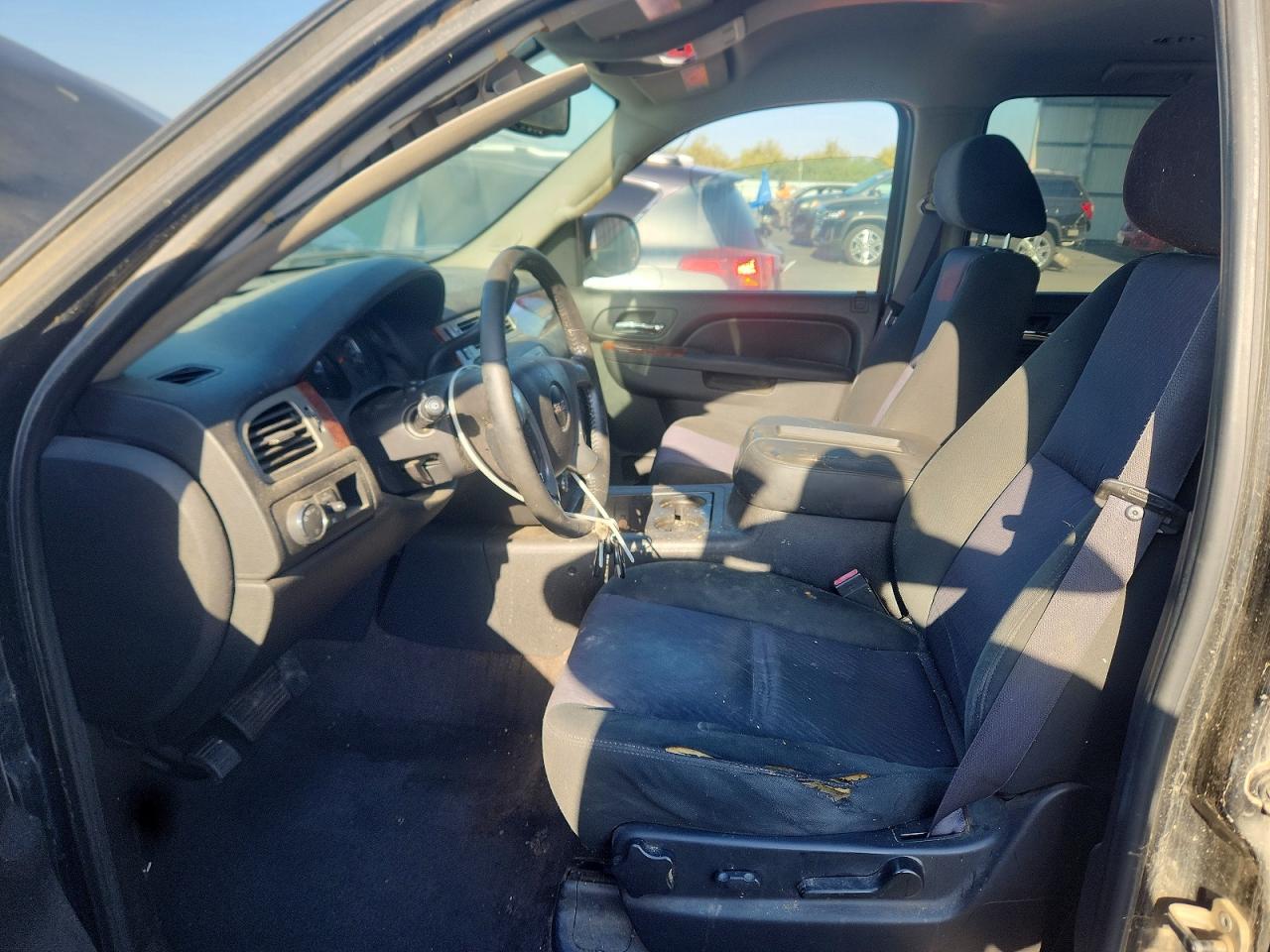 2011 Gmc Yukon Sle Black vin: 1GKS1AE04BR315388