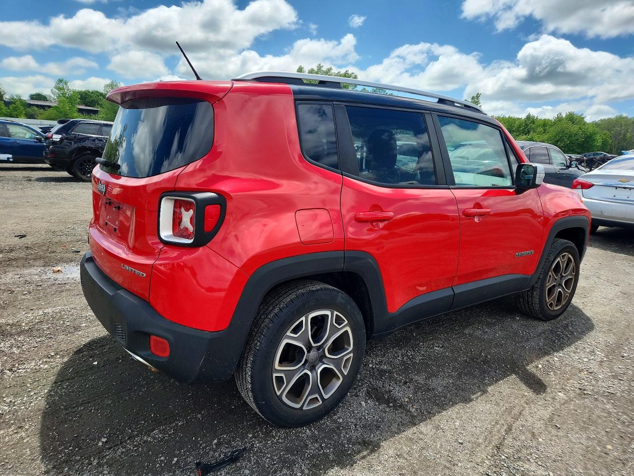 2015 Jeep Renegade Limited Красный vin: ZACCJBDT9FPB39928