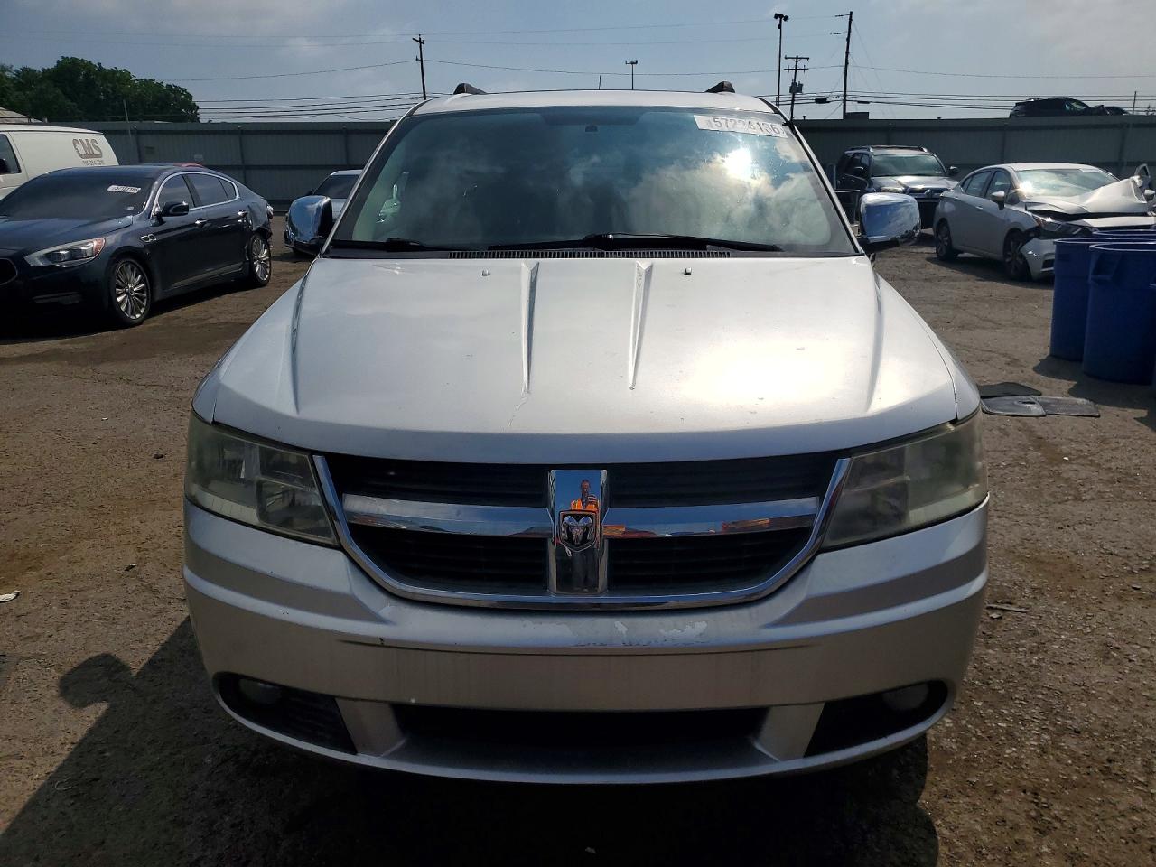 2010 Dodge Journey Sxt Серебряный vin: 3D4PG5FV6AT147358