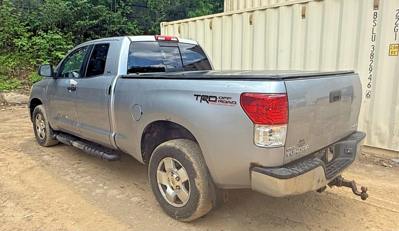 2010 Toyota Tundra Double Cab Sr5 Silver vin: 5TFUY5F12AX143337