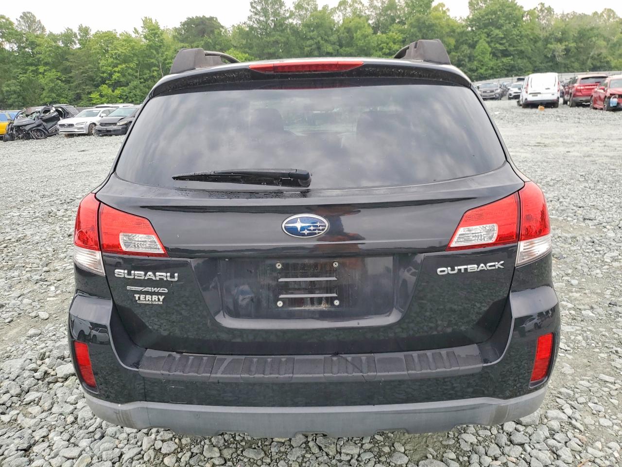 2013 Subaru Outback 2.5i Premium Black vin: 4S4BRCGC0D3303229