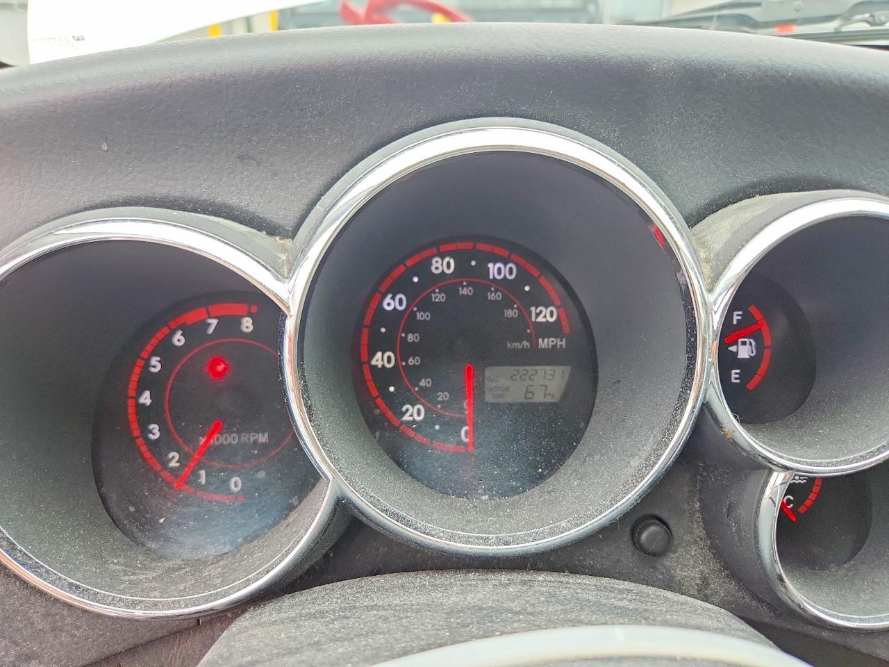2008 Toyota Matrix Xr White vin: 2T1KR32E78C699704