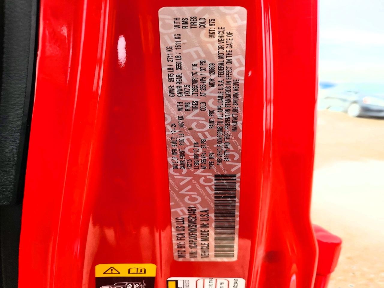 2025 Jeep Wrangler Rubicon Red vin: 1C4PJXFNXSW521461