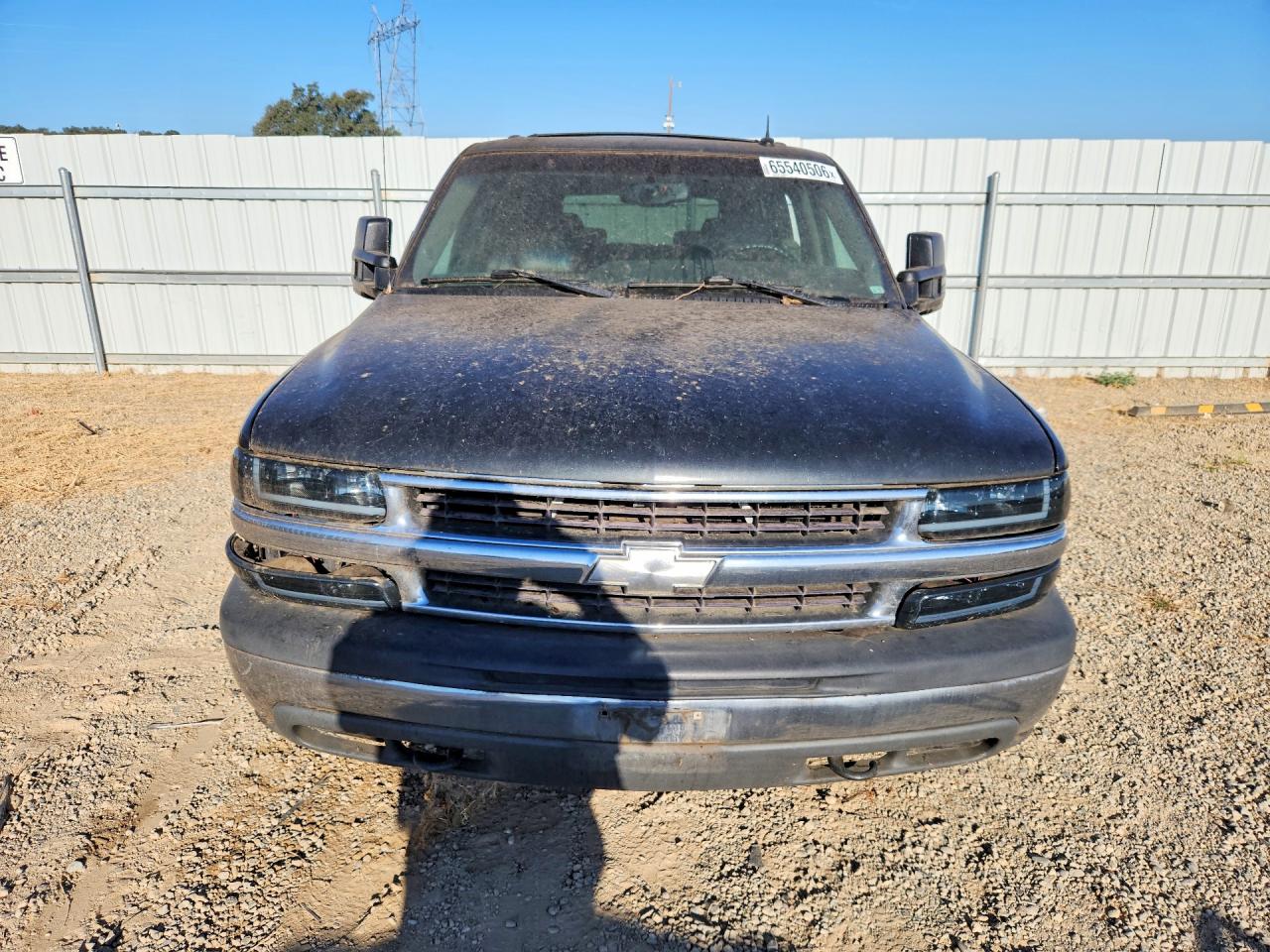 2003 Chevrolet Tahoe K1500 Gray vin: 1GNEK13T93R174233