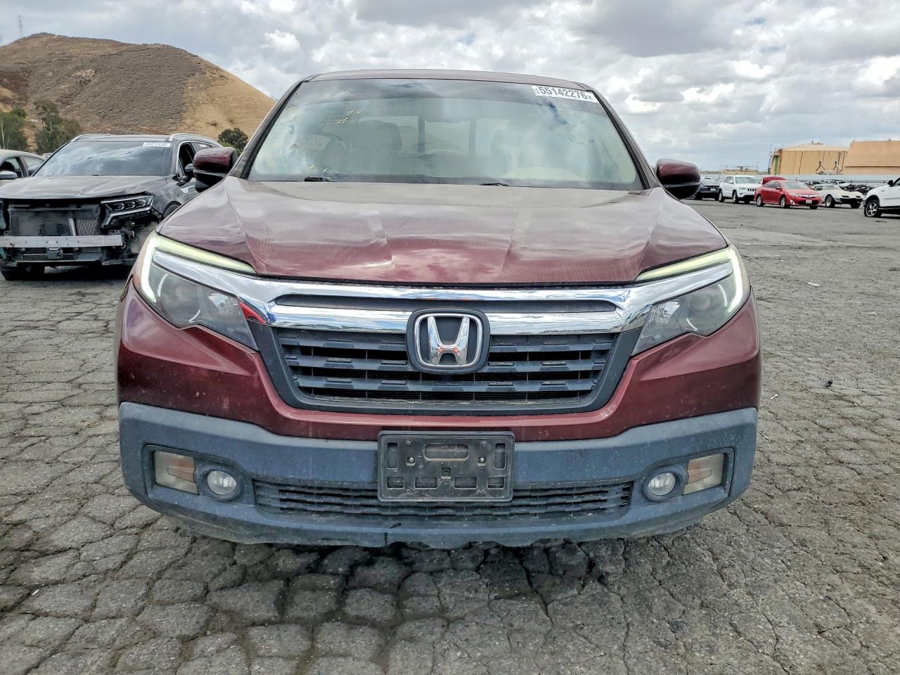 2019 Honda Ridgeline Rtl Темно-бордовый vin: 5FPYK2F62KB005202