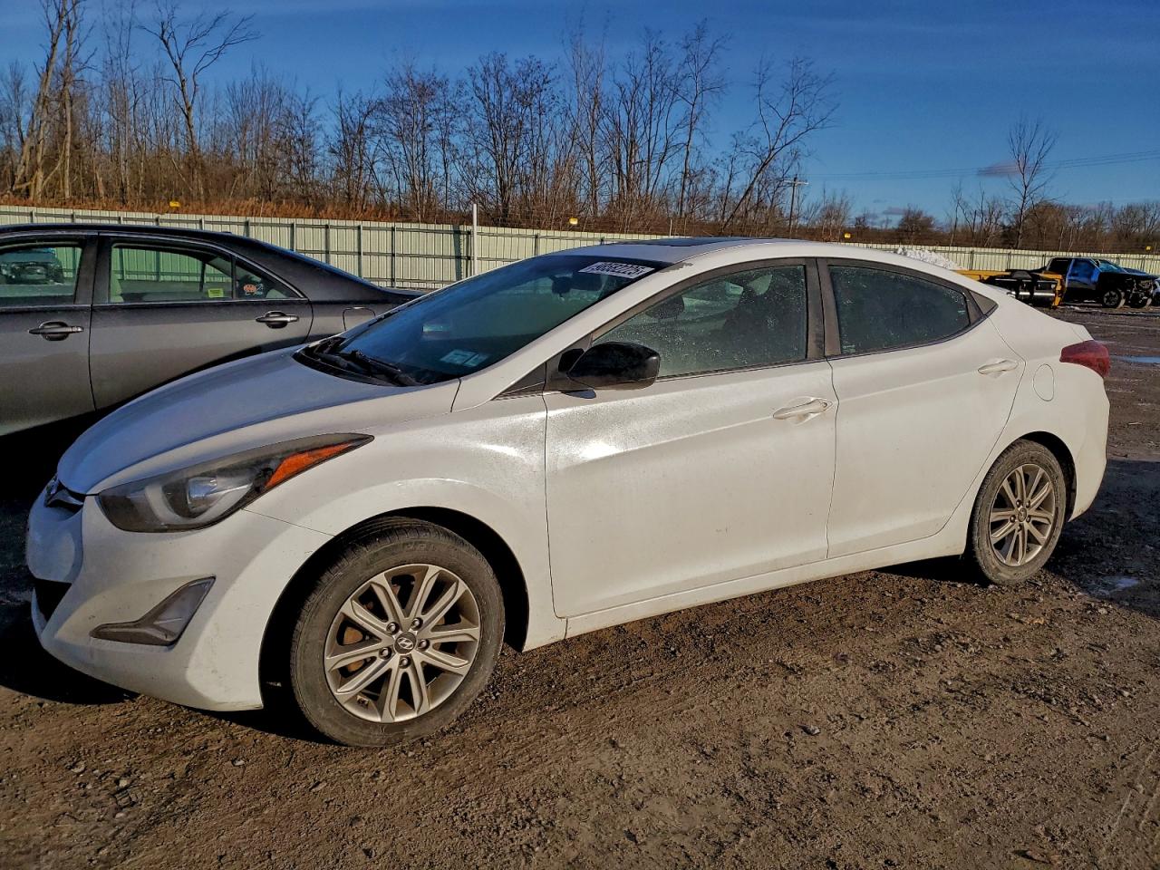 2015 Hyundai Elantra Se White vin: 5NPDH4AE6FH586369