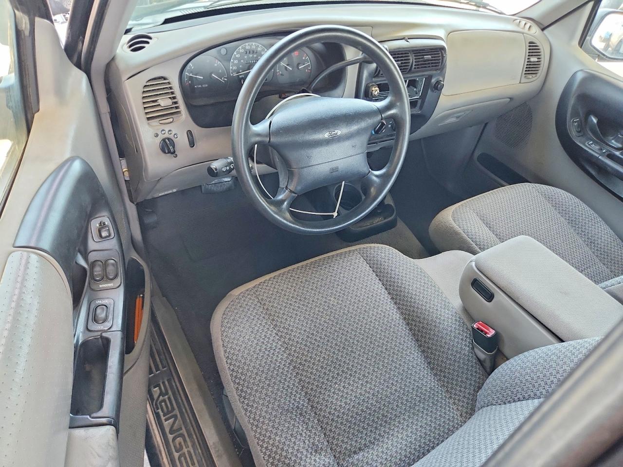 1999 Ford Ranger Super Cab Black vin: 1FTYR14VXXPB89021