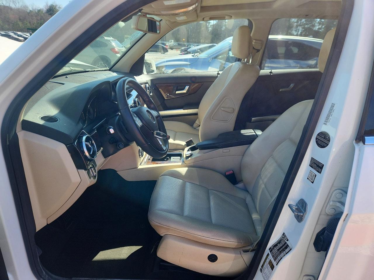 2015 Mercedes-benz Glk 350 4matic White vin: WDCGG8JB0FG352773