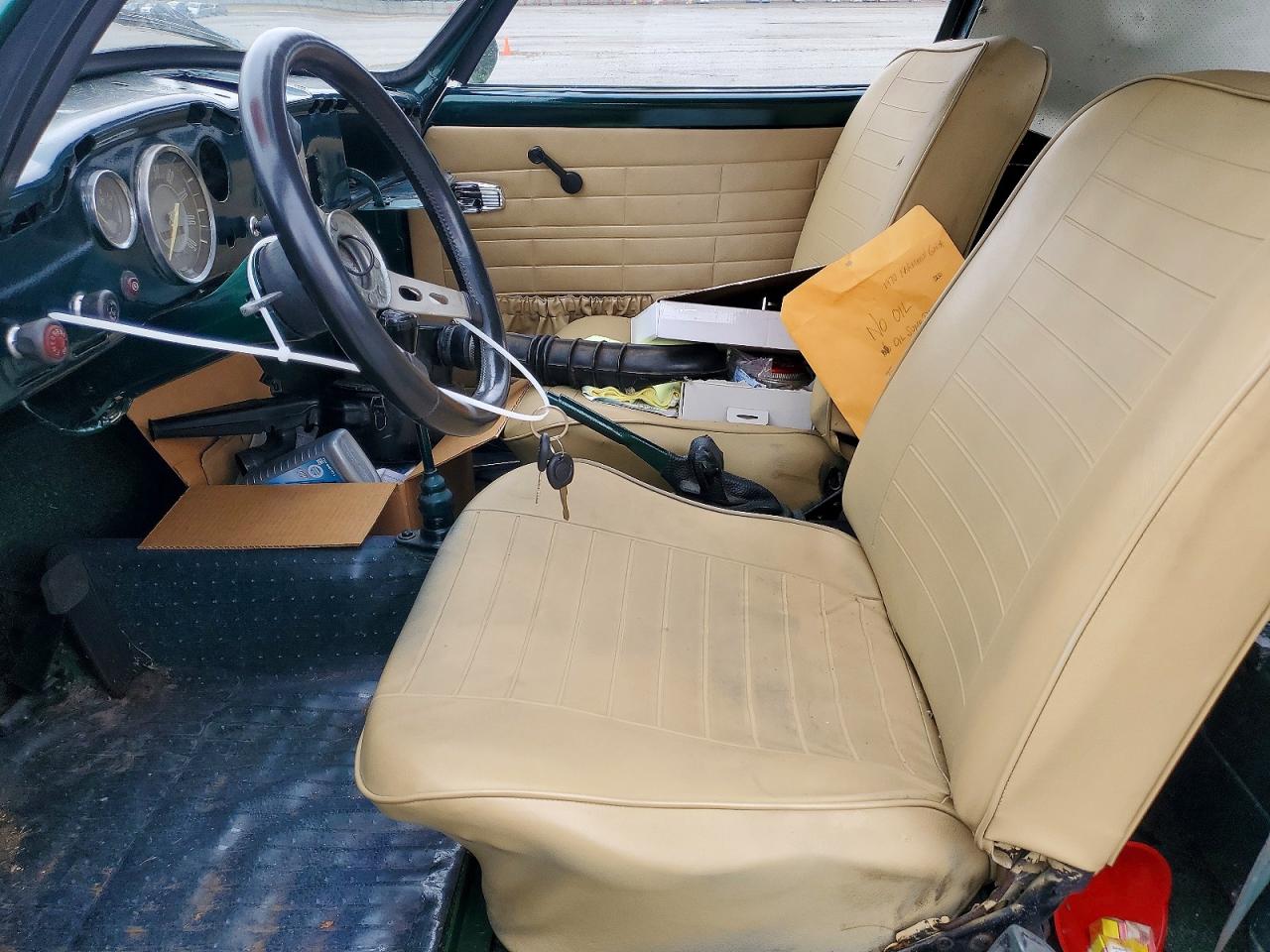1970 Volkswagen Karmann Ghia Green vin: 140210378