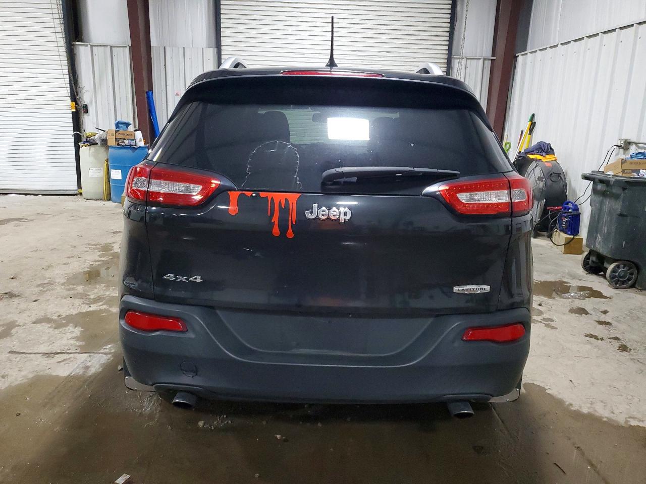 2014 Jeep Cherokee Latitude Черный vin: 1C4PJMCS3EW142704