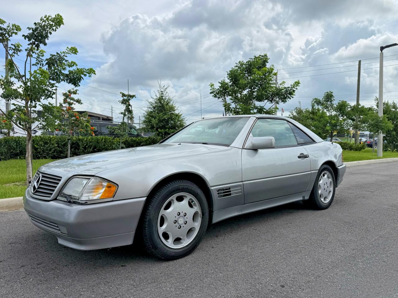 1995 Mercedes-benz Sl 320 Silver vin: WDBFA63E9SF115969
