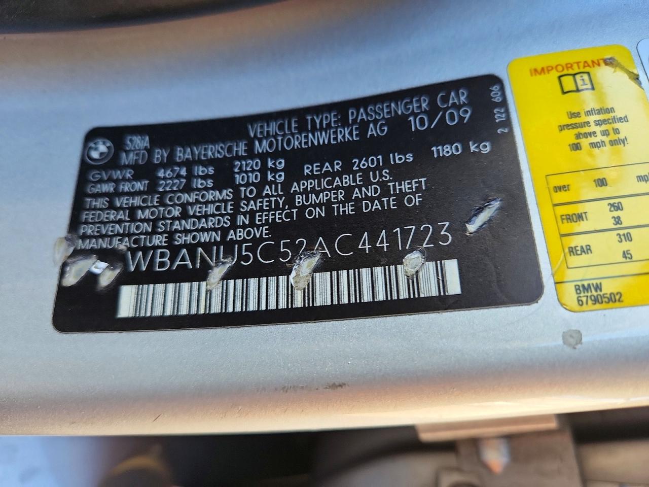 2010 Bmw 528 I Серебряный vin: WBANU5C52AC441723