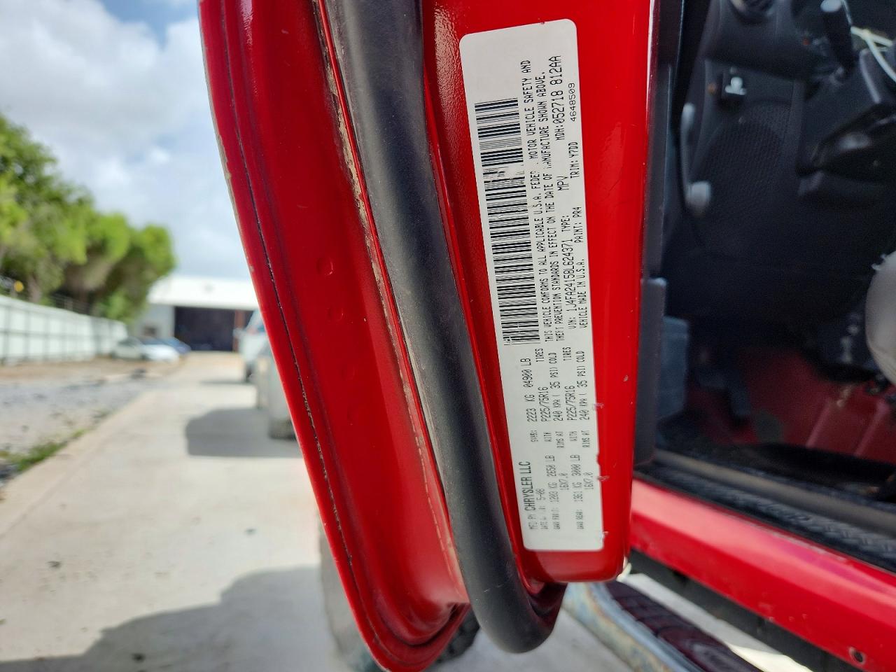 2008 Jeep Wrangler X Red vin: 1J4FA24158L624371