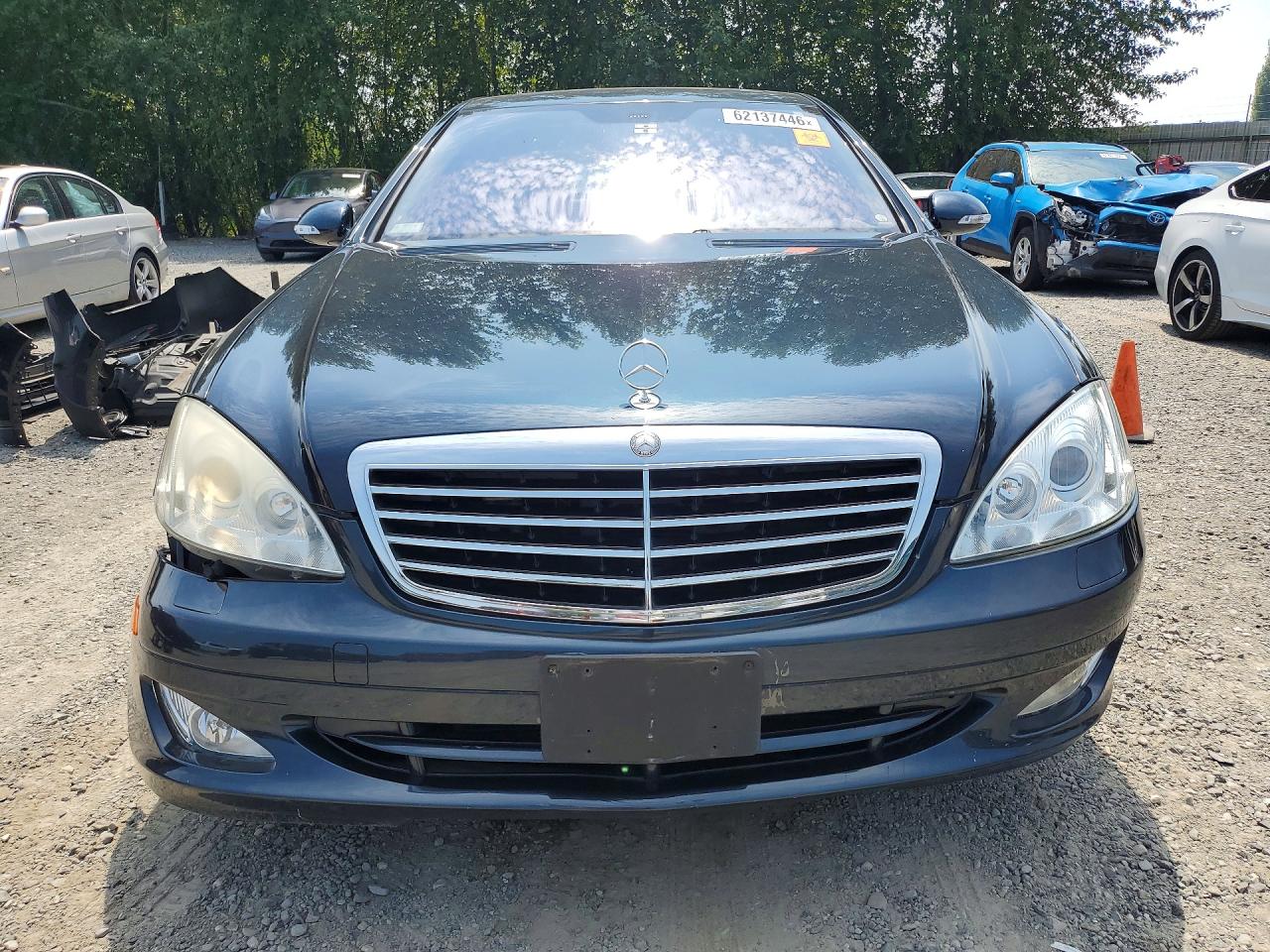 2007 Mercedes-benz S 550 Blue vin: WDDNG71X07A140856