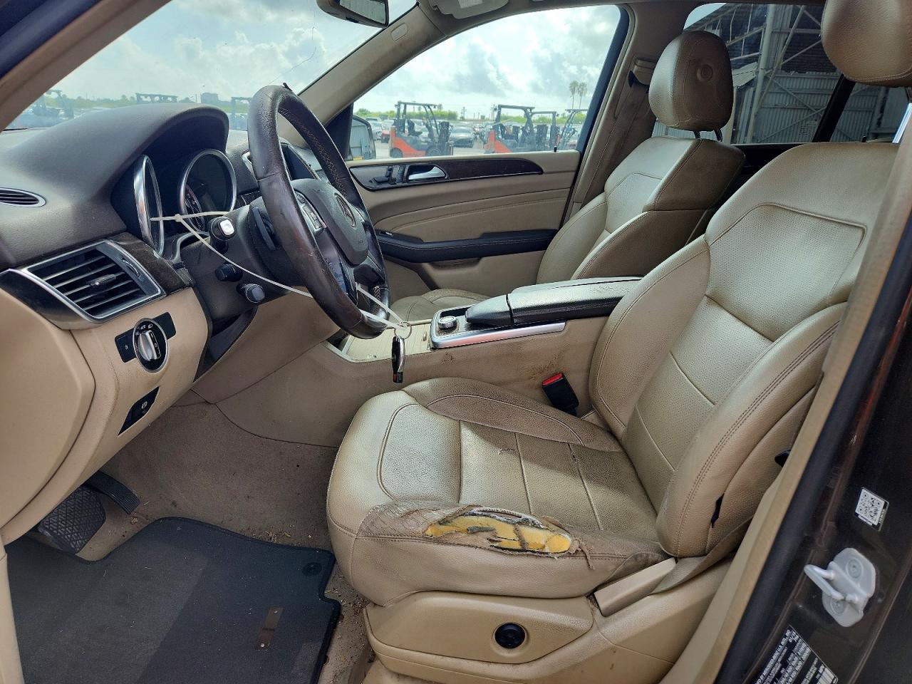 2015 Mercedes-benz Ml 250 Bluetec Tan vin: 4JGDA0EB7FA535303